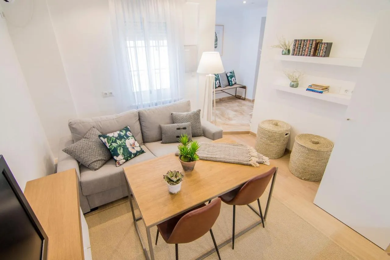 Apartamento En Zona Centro De Granada Apartment
