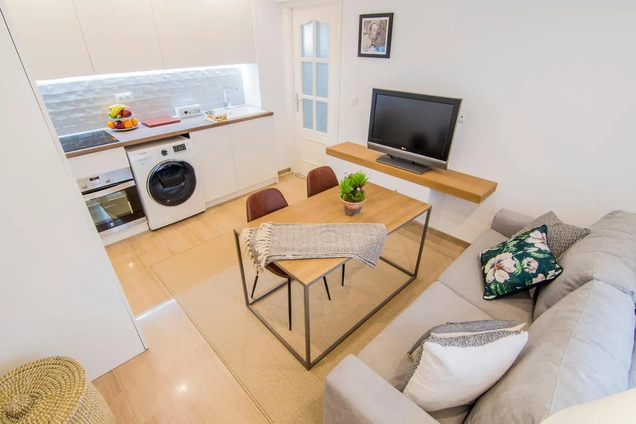 Apartamento En Zona Centro De Granada Apartment